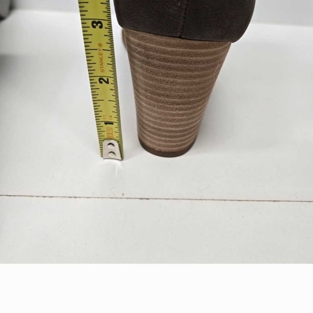 NWT Elegant Franco Sarto Gray/Brown Ankle Booties - Picture 4 of 9